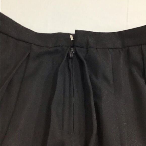 Hot Topic Black Pleat Tennis Skirt New With Tag Size MD - Picture 6 of 11